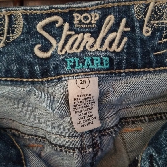 Jeans - Picture 2 of 3